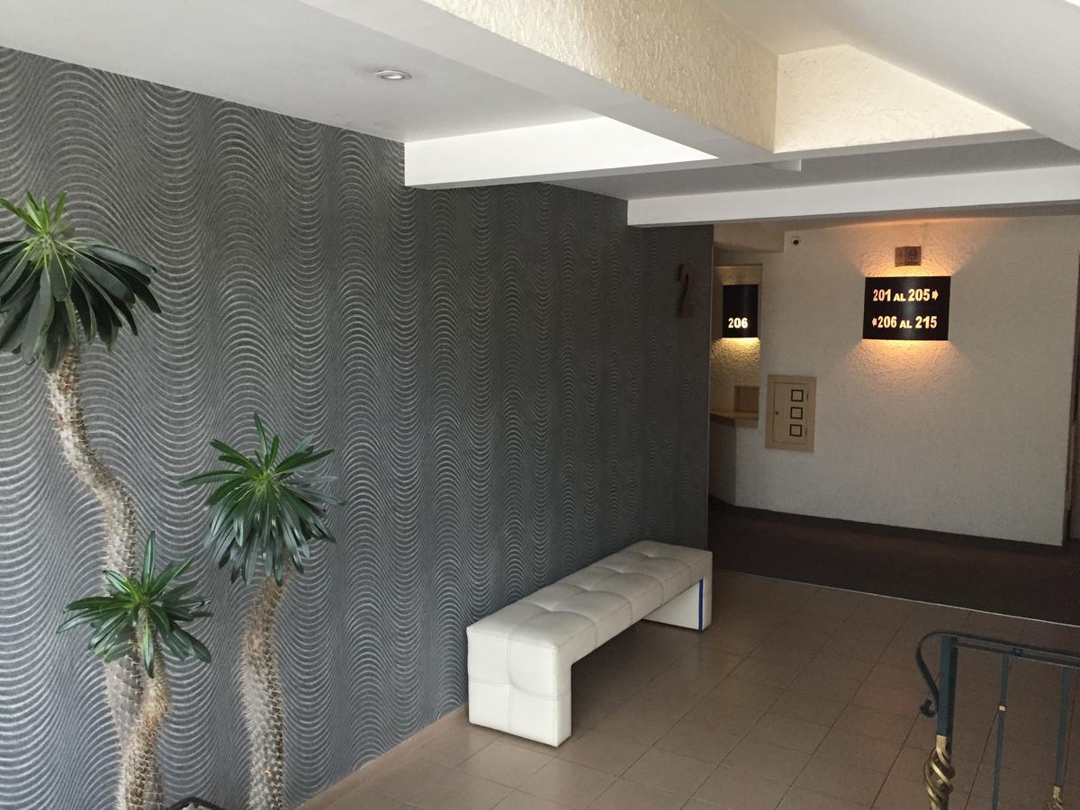 Hotel La Luna Мехико Экстерьер фото